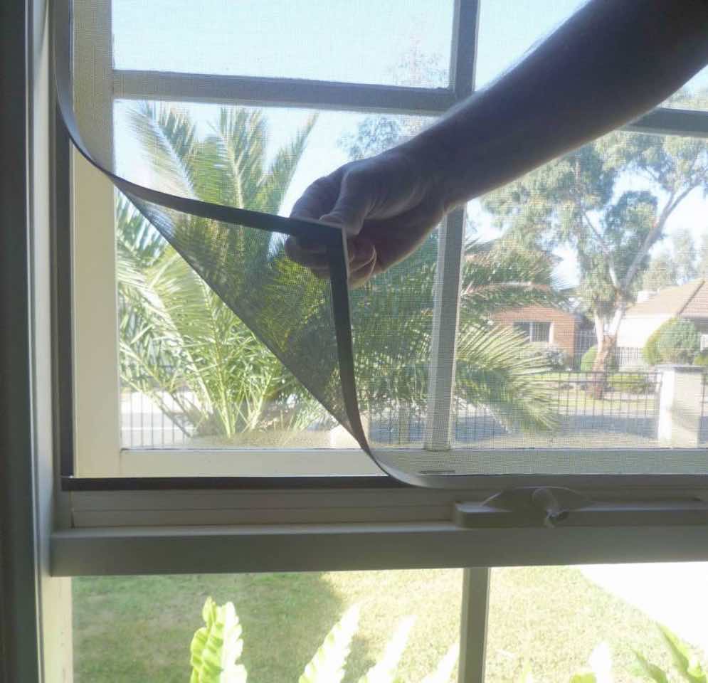 best magnetic fly screens for windows