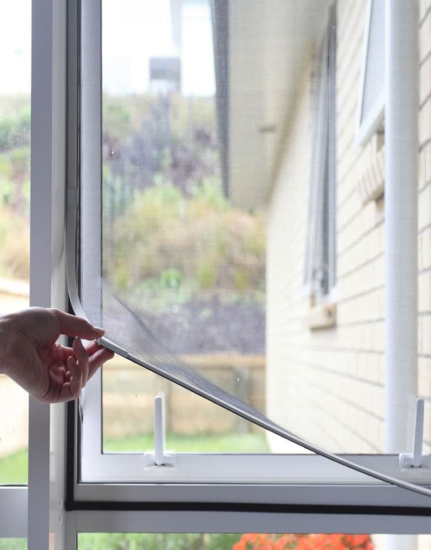 magnetic insect screen for home windows